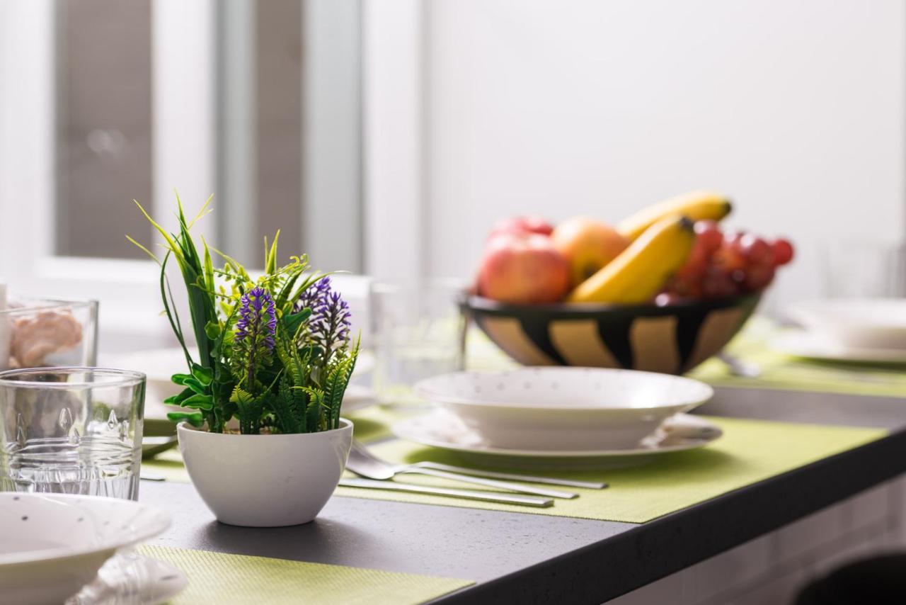 Cozy 3 Bed Apartment In The Heart Of Alicante Esterno foto