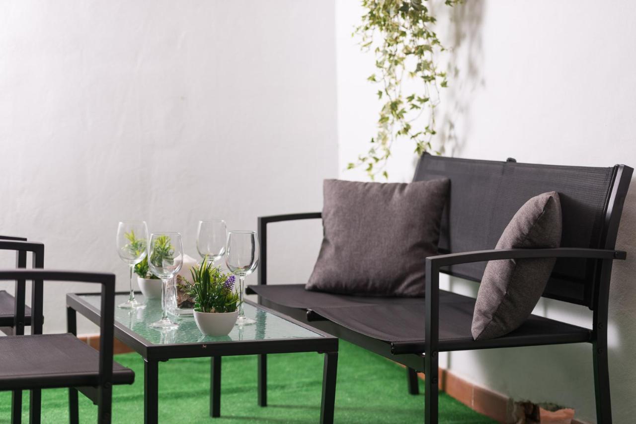 Cozy 3 Bed Apartment In The Heart Of Alicante Esterno foto
